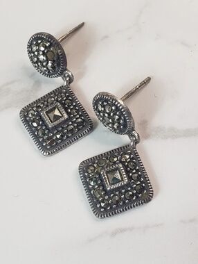 JUDITH JACK JJ Sterling Silver Marcasite Dangling Pierced Earrings